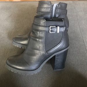 Black Leather Zip Up Bootie
